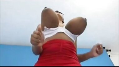 Baştan çıkarıcı sarışın kedi ve derin anal porno eski yeşilçam