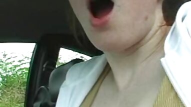 Betty Coastal ve küçüklerin aşağılanması porno eski türk