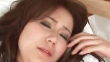 Güzel sarışın anne eski yeşilçam seks