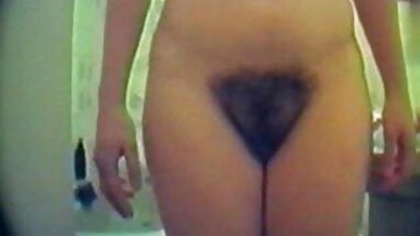 Sevimli genç türk eski porno kız arkadaş gets ona kedi
